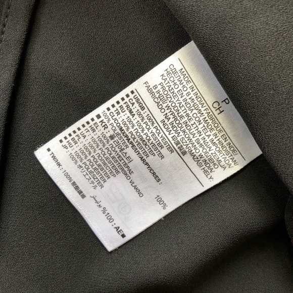 Banana Republic Black Sleeveless Top Women’s Size S - Picture 5 of 9